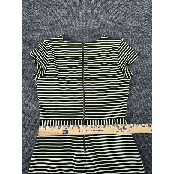 DE Collection Dress Women's Size S Green White Scoop Neck Midi Casual Striped - Picture 9 of 10